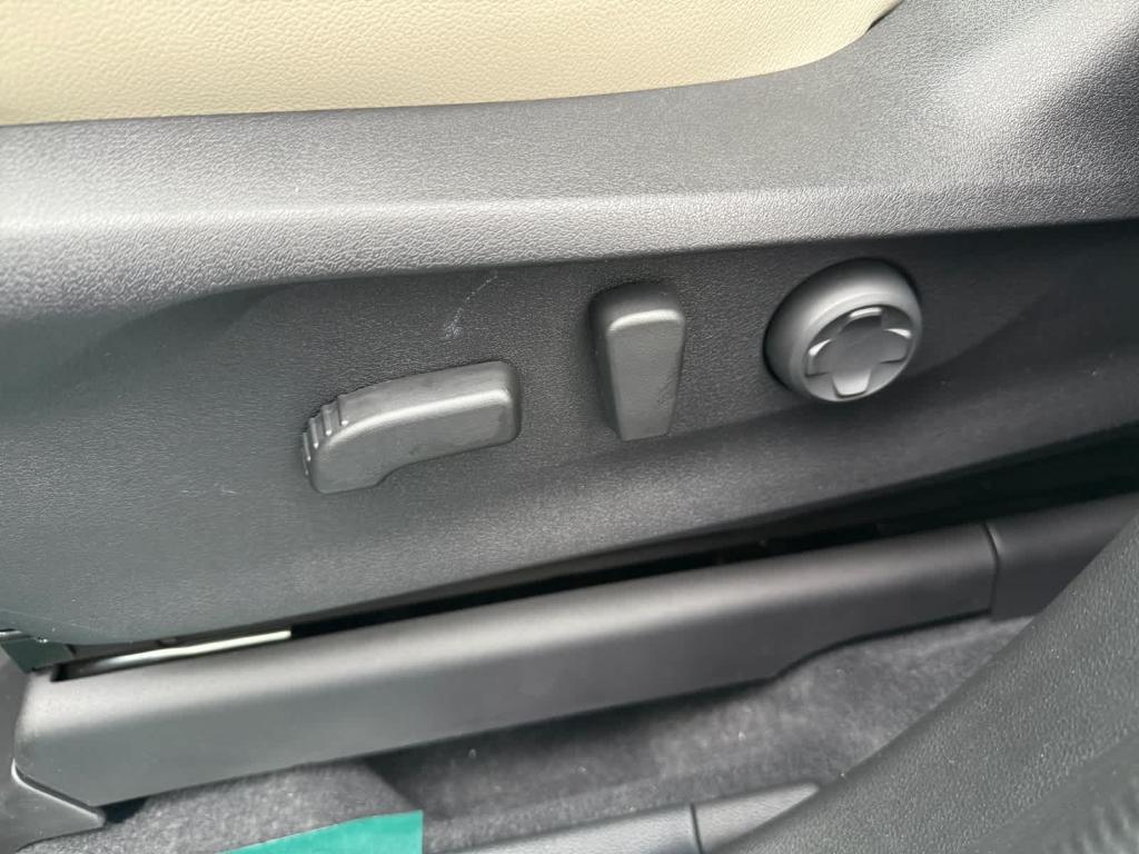 new 2025 Subaru Ascent car, priced at $46,746