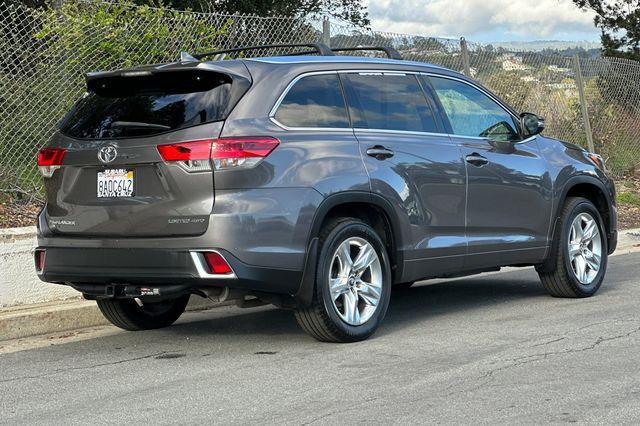 used 2017 Toyota Highlander car, priced at $25,999