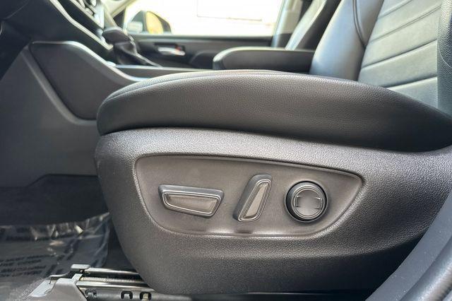 used 2022 Toyota Highlander car, priced at $41,980