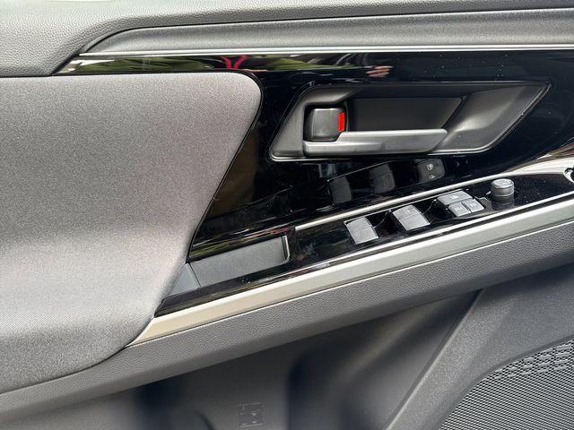 new 2025 Subaru Solterra car, priced at $40,727