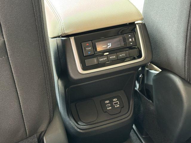 new 2025 Subaru Ascent car, priced at $40,926