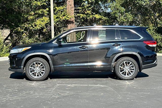 used 2017 Toyota Highlander car, priced at $19,888