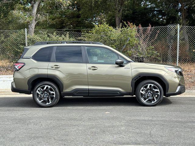 new 2025 Subaru Forester Hybrid car