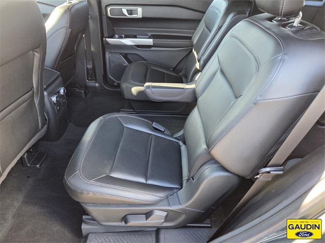 used 2022 Ford Explorer car, priced at $29,900