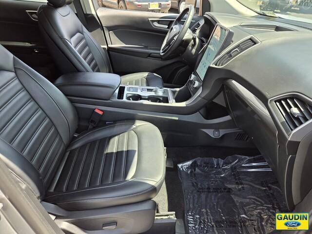 used 2024 Ford Edge car, priced at $25,900