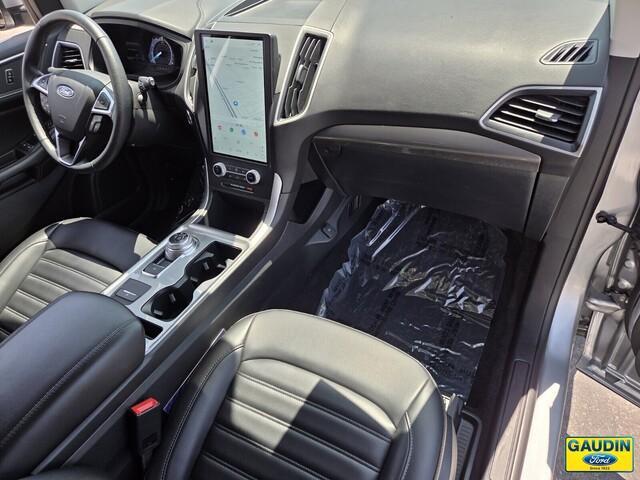 used 2024 Ford Edge car, priced at $25,900