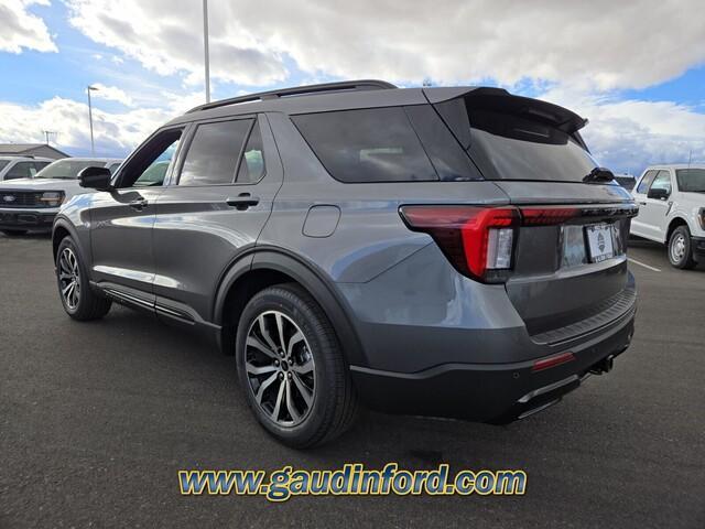 new 2025 Ford Explorer car