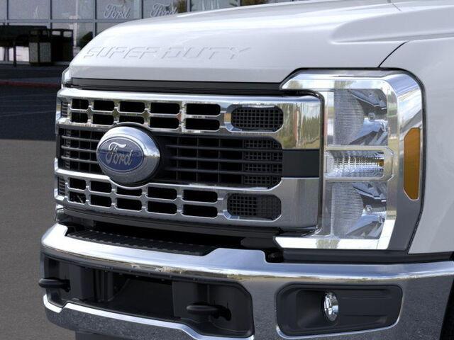 new 2025 Ford F-350 car, priced at $59,870