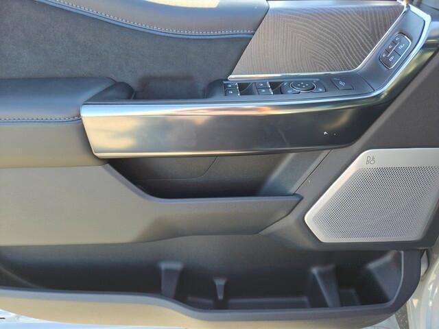 new 2025 Ford F-250 car, priced at $97,875