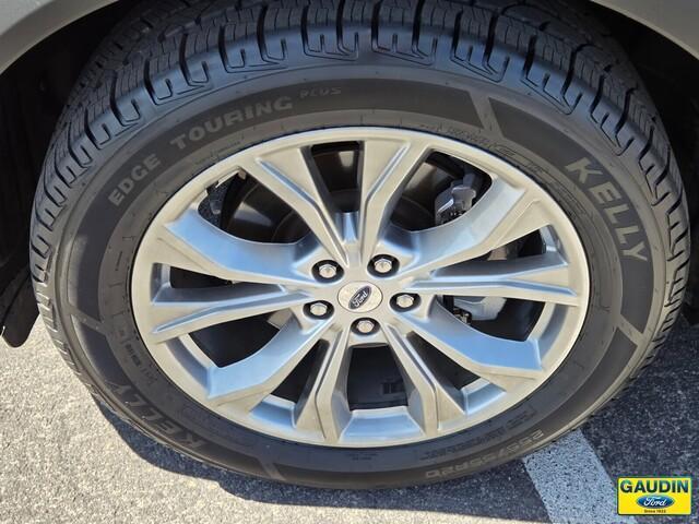 used 2022 Ford Explorer car, priced at $28,900