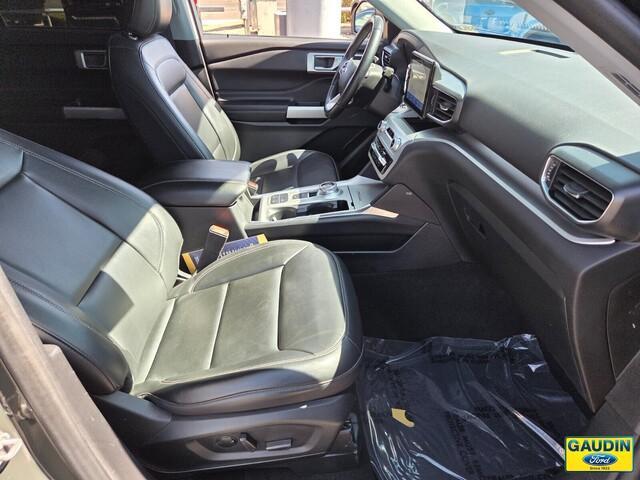 used 2022 Ford Explorer car, priced at $28,900