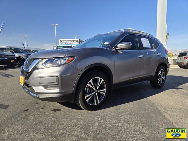 used 2019 Nissan Rogue car, priced at $17,977