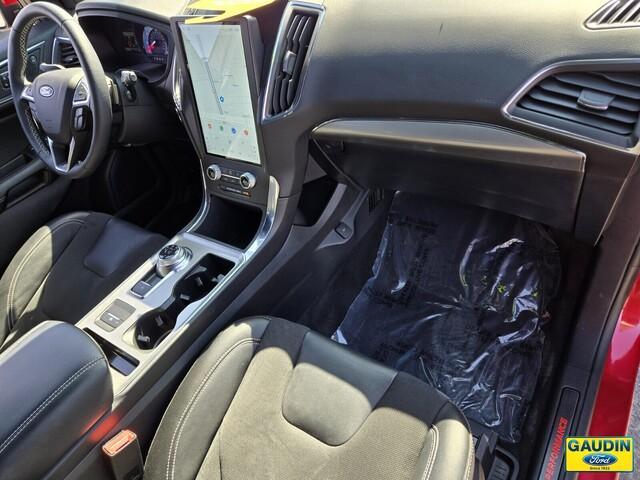 used 2024 Ford Edge car, priced at $39,888
