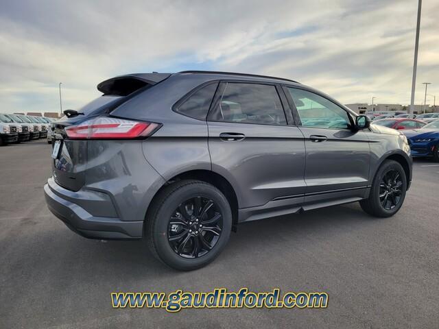 new 2024 Ford Edge car, priced at $37,266