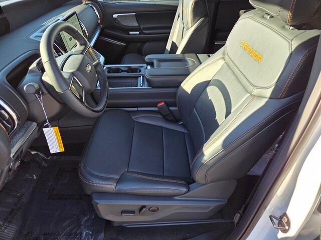 new 2025 Ford Expedition car, priced at $83,294