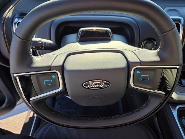 new 2025 Ford Expedition car, priced at $83,294