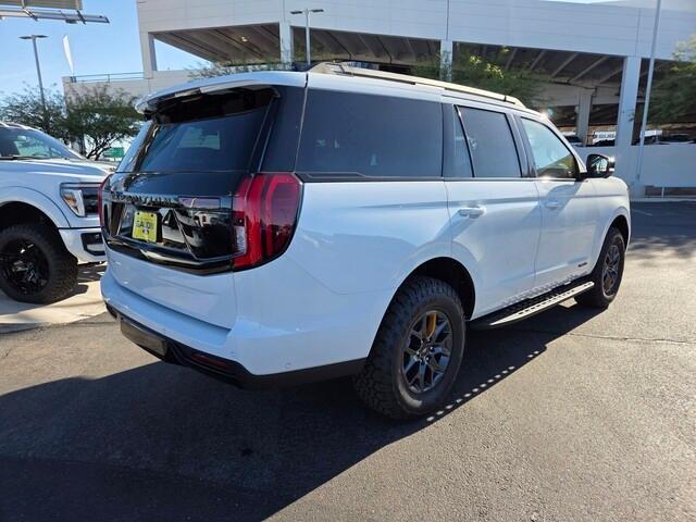 new 2025 Ford Expedition car, priced at $83,294