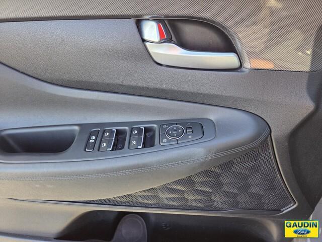 used 2023 Hyundai Santa Fe car, priced at $24,900