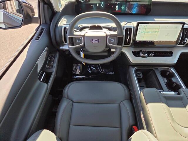 new 2025 Ford Expedition car, priced at $72,112