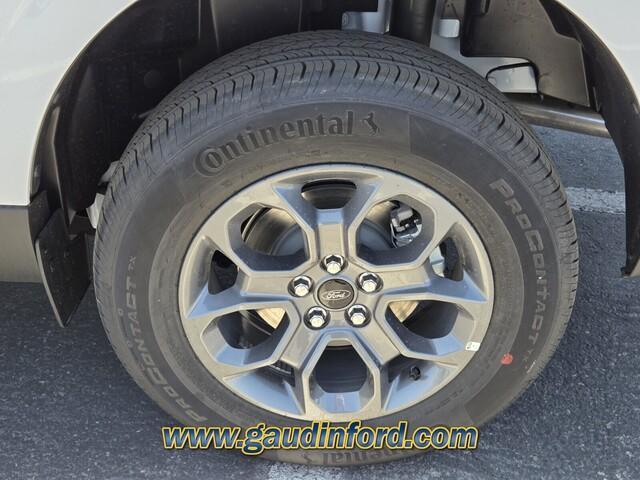 new 2025 Ford Maverick car, priced at $31,090