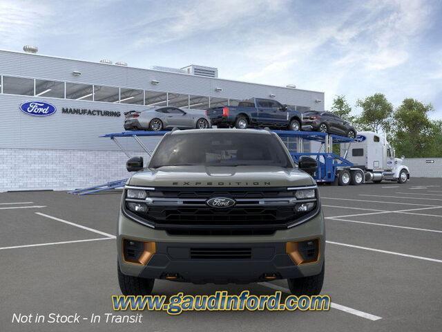 new 2025 Ford Expedition car, priced at $82,705