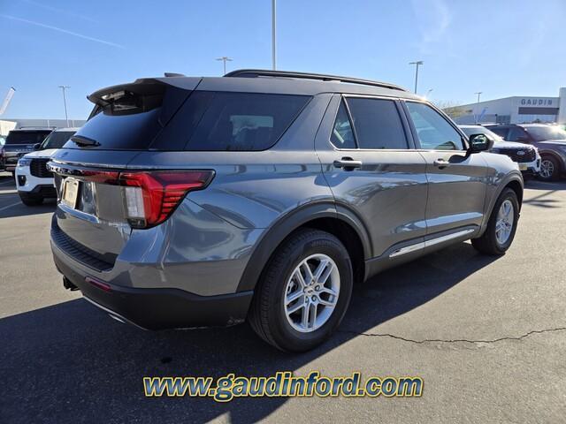 new 2025 Ford Explorer car