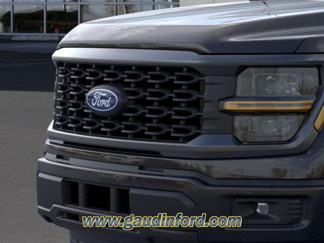 new 2025 Ford F-150 car, priced at $42,365