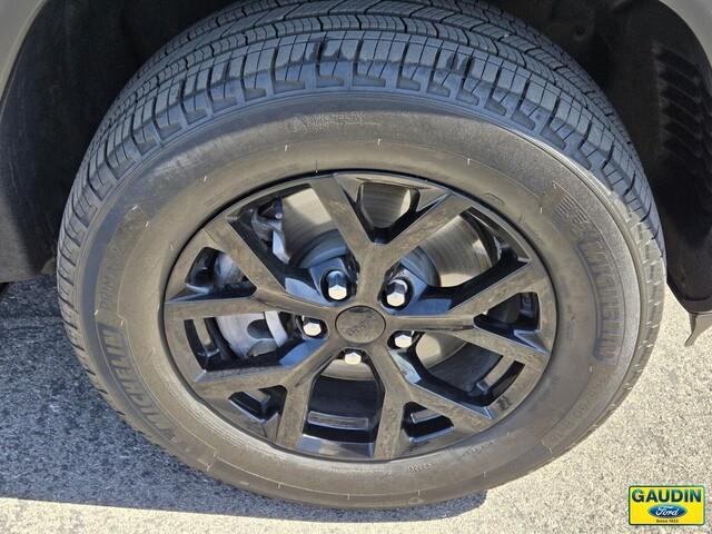 used 2025 Jeep Grand Cherokee L car, priced at $44,963