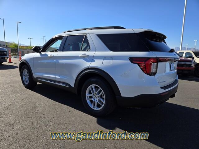 new 2025 Ford Explorer car