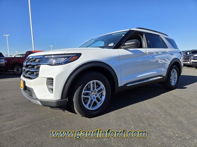 new 2025 Ford Explorer car