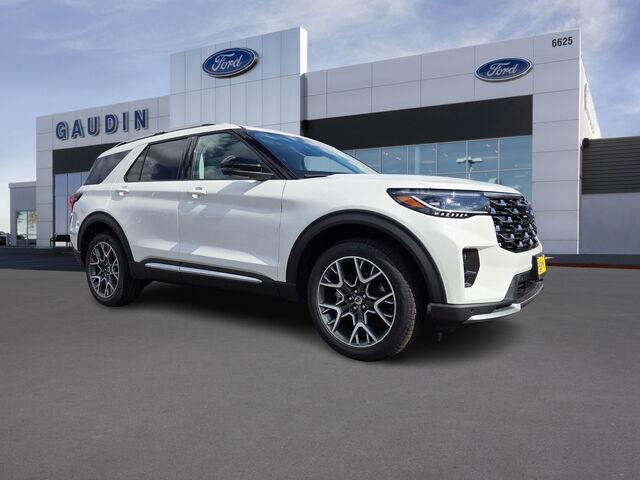 new 2025 Ford Explorer car, priced at $59,111