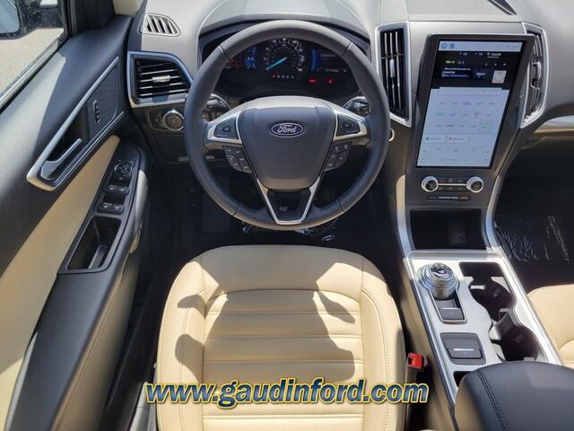 new 2024 Ford Edge car, priced at $39,056