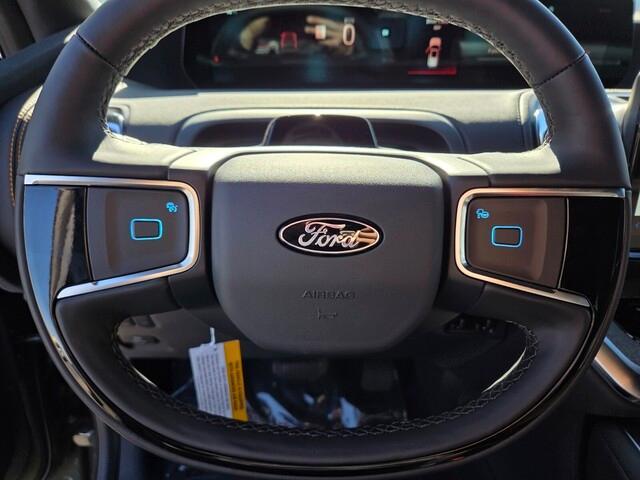 new 2025 Ford Expedition car, priced at $83,106