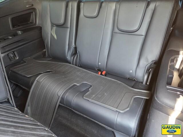 used 2023 Subaru Ascent car, priced at $32,900