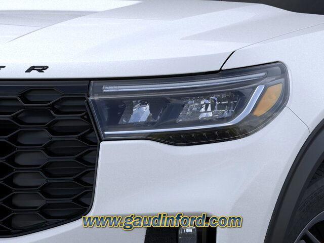 new 2025 Ford Explorer car, priced at $49,661
