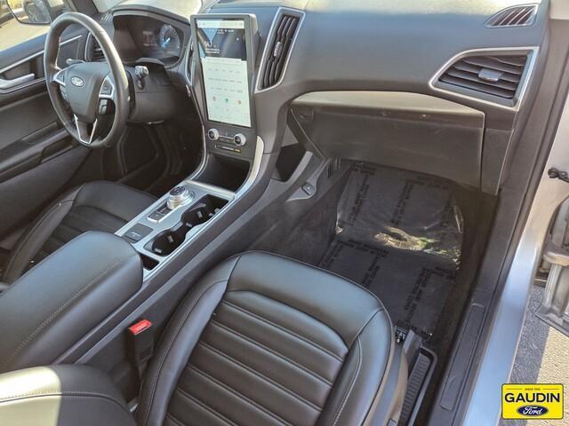 used 2024 Ford Edge car, priced at $22,800