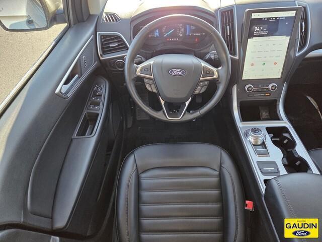 used 2024 Ford Edge car, priced at $22,800
