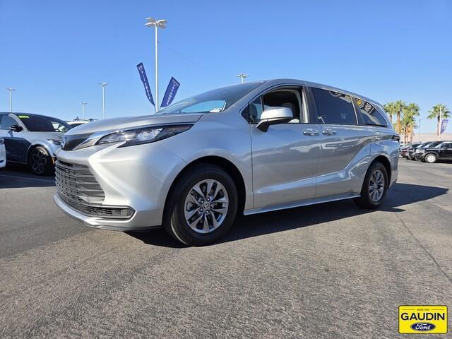 used 2024 Toyota Sienna car, priced at $39,900