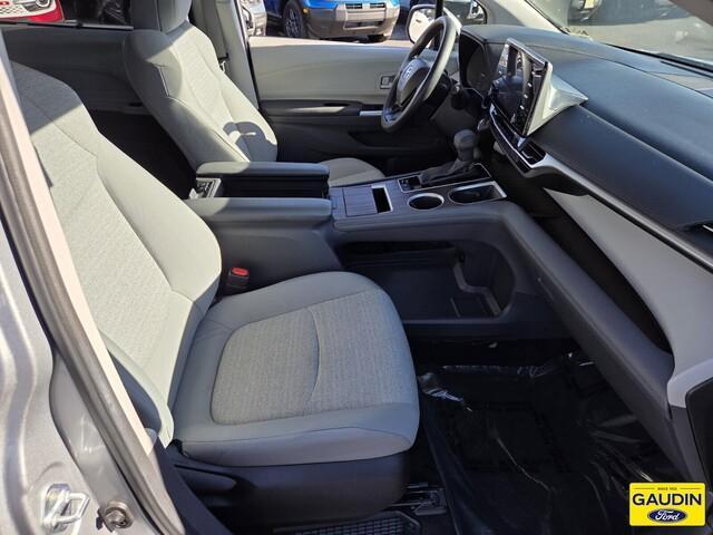 used 2024 Toyota Sienna car, priced at $39,900