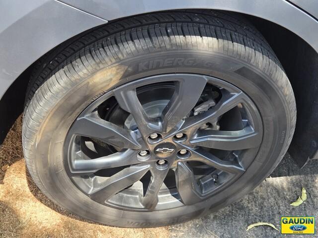 used 2024 Chevrolet Equinox car, priced at $25,843