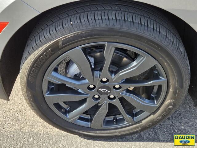 used 2024 Chevrolet Equinox car, priced at $25,500