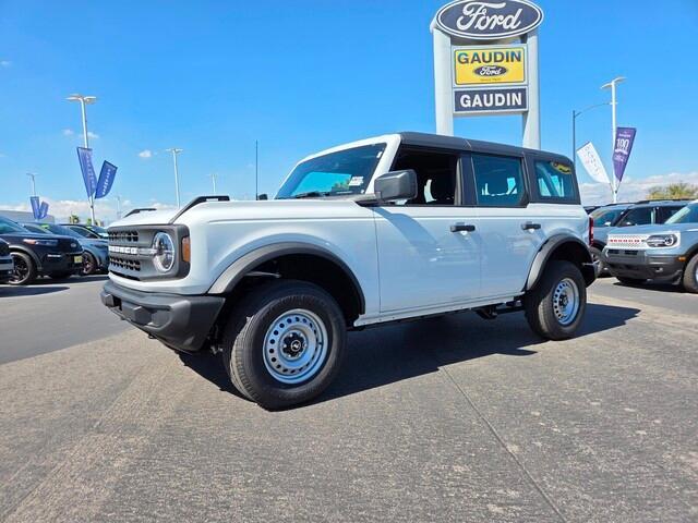 new 2025 Ford Bronco car, priced at $44,575
