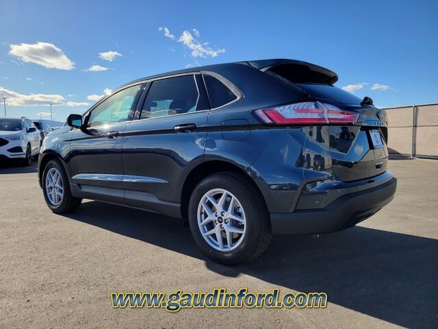 new 2024 Ford Edge car, priced at $39,399