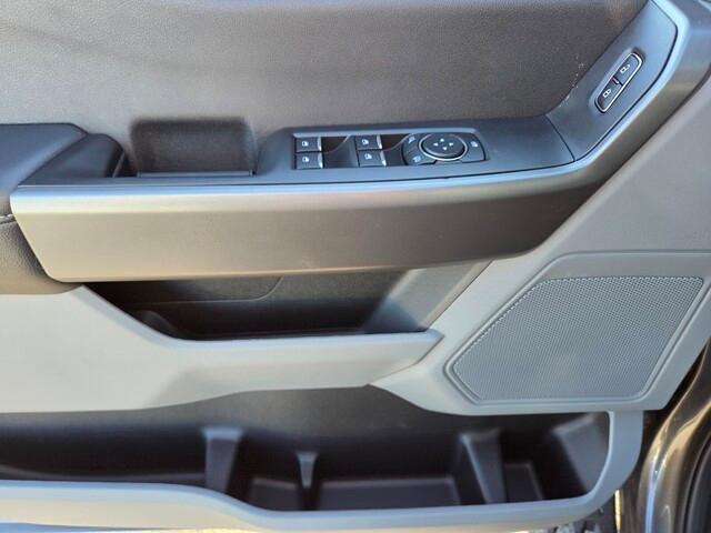 new 2025 Ford F-250 car, priced at $75,230