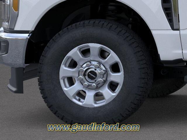 new 2025 Ford F-350 car, priced at $71,155