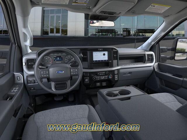 new 2025 Ford F-350 car, priced at $56,514