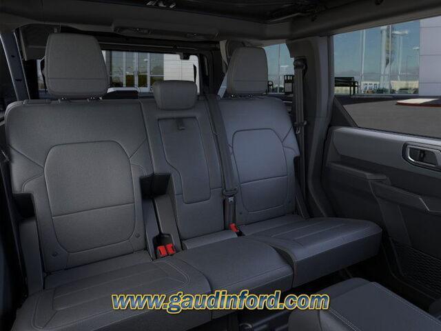 new 2025 Ford Bronco car, priced at $48,095