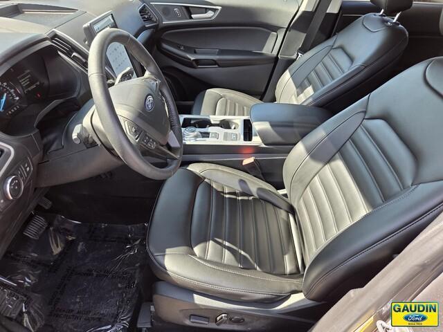 used 2022 Ford Edge car, priced at $24,900
