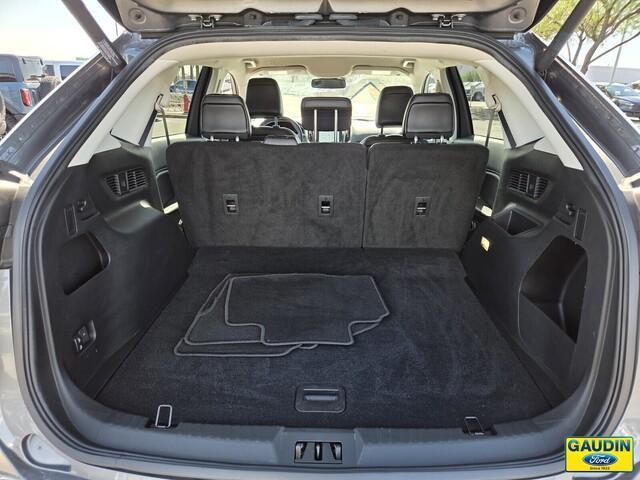 used 2022 Ford Edge car, priced at $24,900