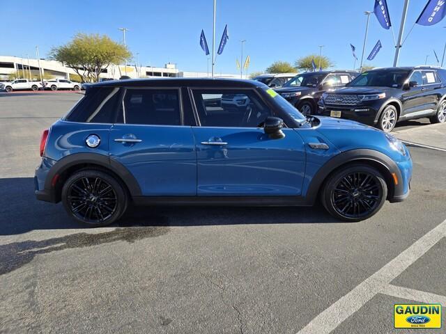 used 2024 MINI Hardtop car, priced at $23,900